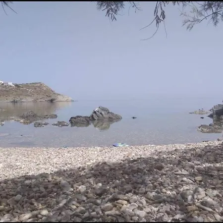 Nyaraló Peristeronas *