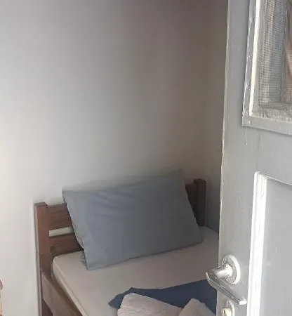 Nyaraló Peristeronas