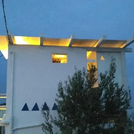 Peristeronas * Liaropá